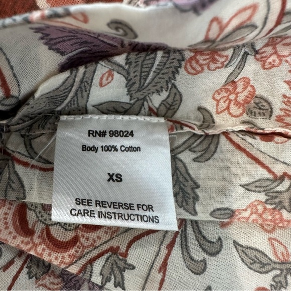 Anthropologie Love The Label One Balloon Sleeve Floral Peplum Blouse XS NWT - Picture 5 of 8